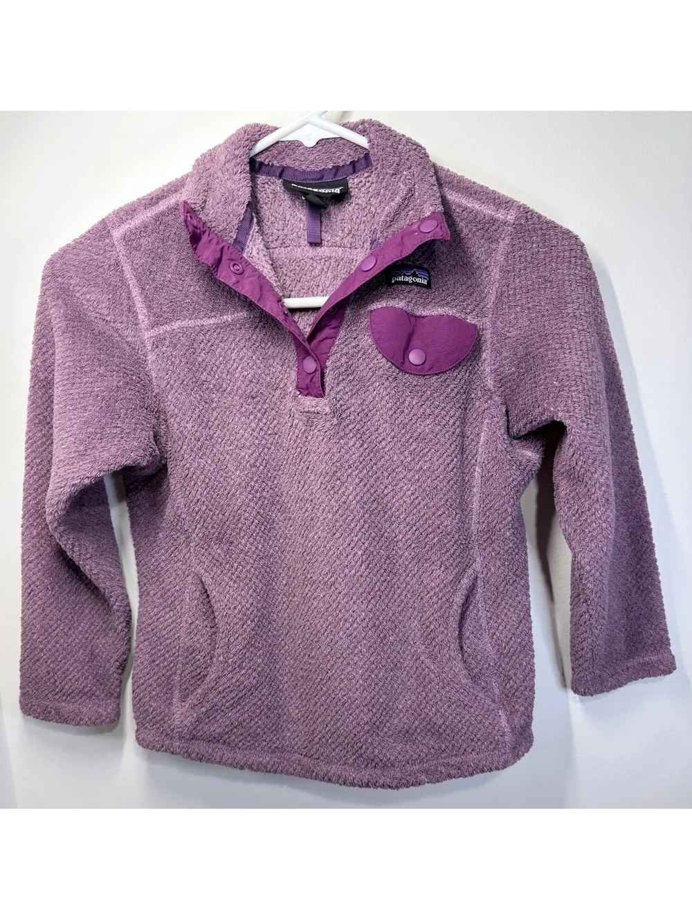 Purple Patagonia synchilla pullover kids size small (8)